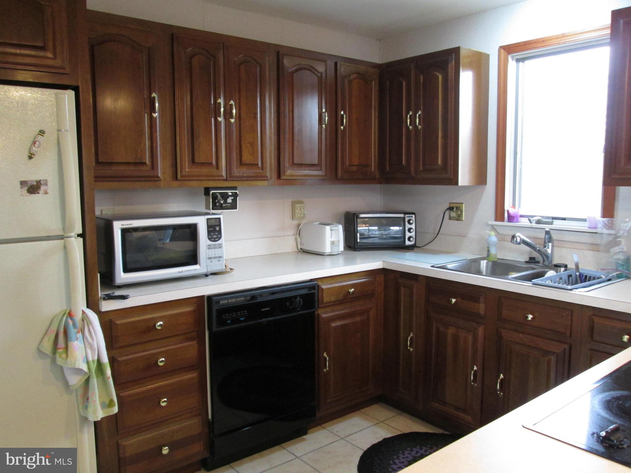 DOGWOOD FLATS - Residential