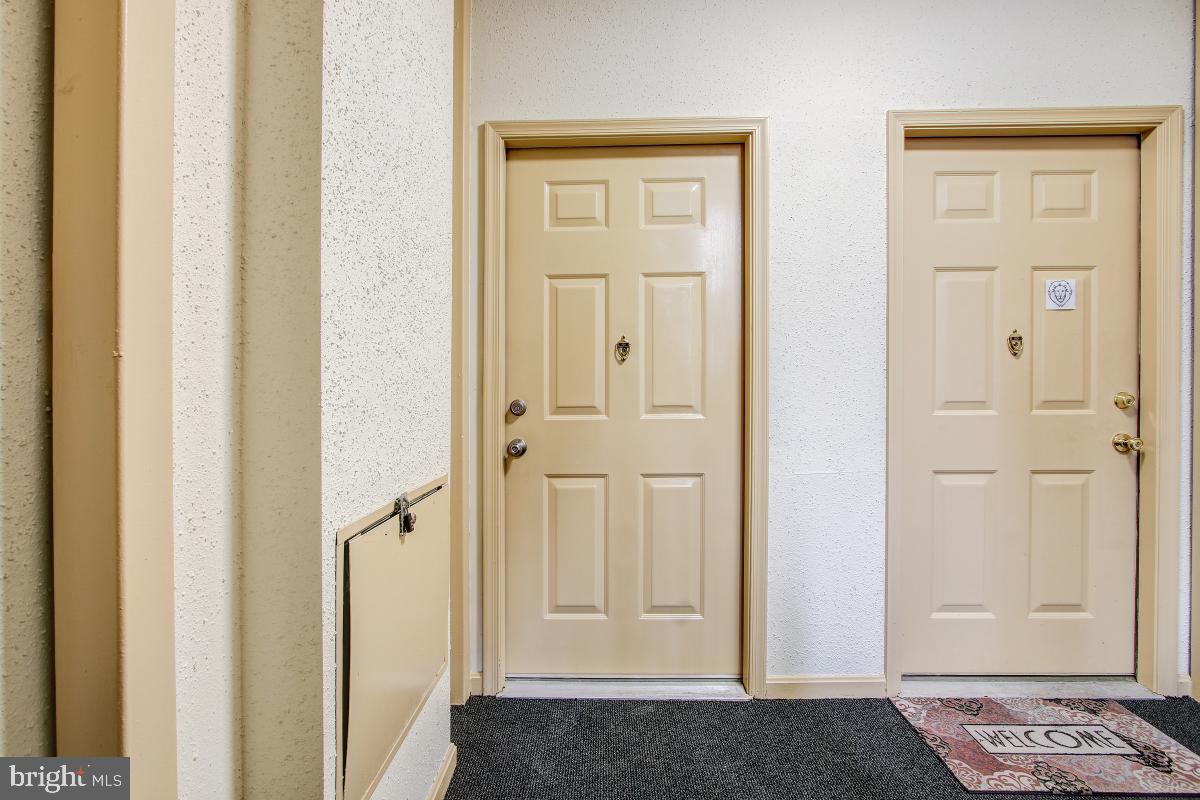 20212 SHIPLEY TERRACE 8-A-101