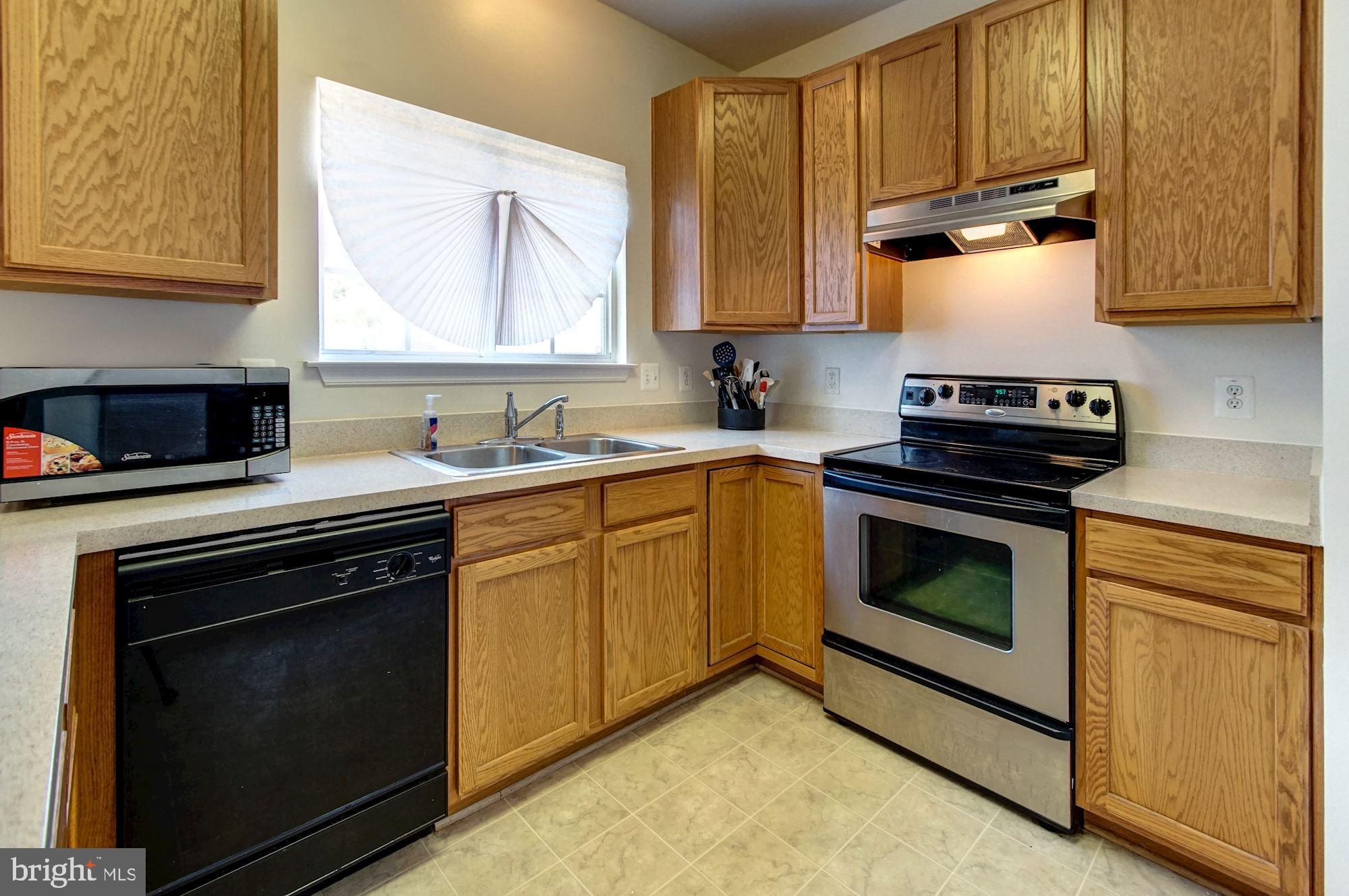 DORCHESTER - ST. CHARLES - Residential