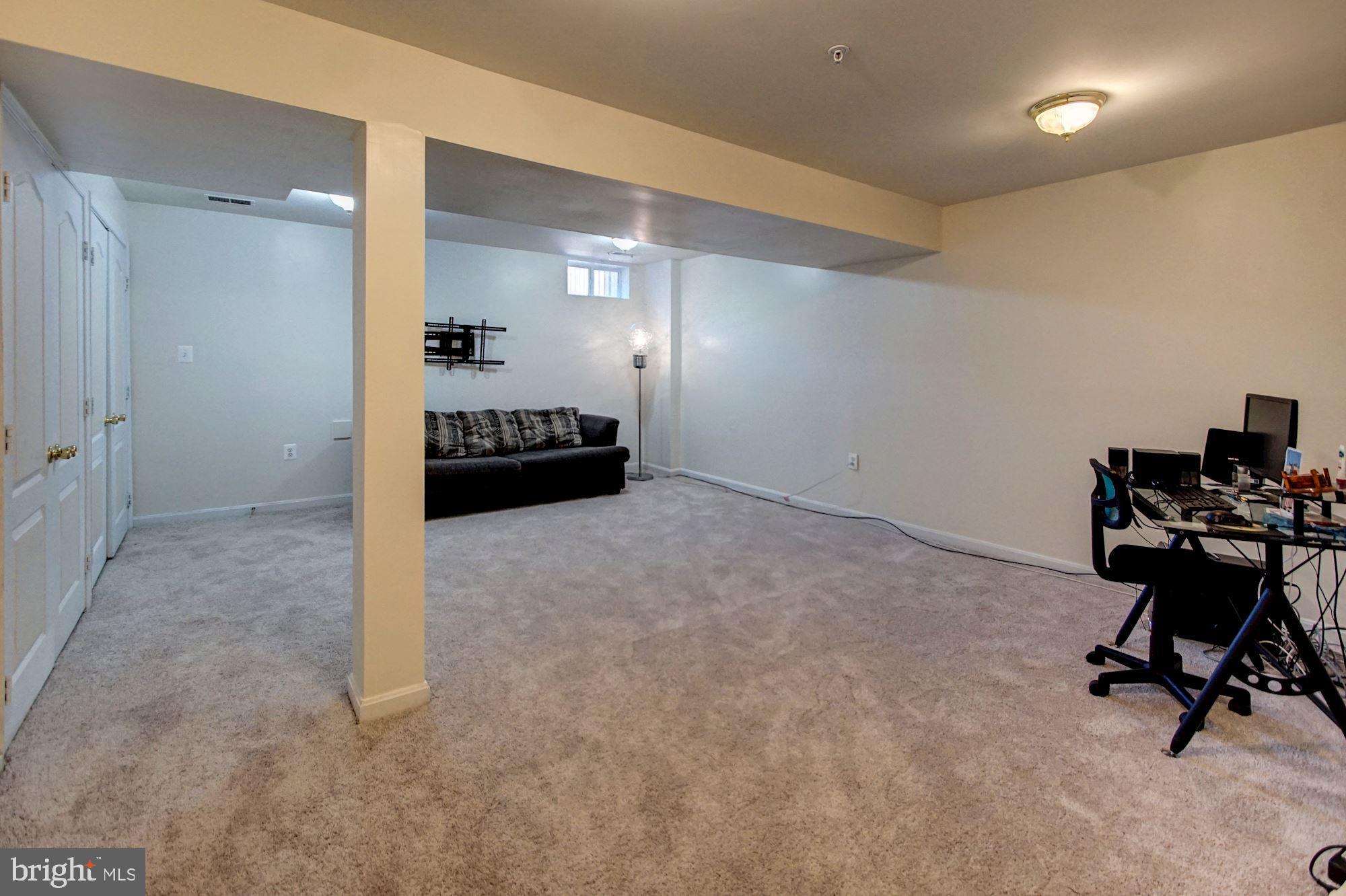 DORCHESTER - ST. CHARLES - Residential