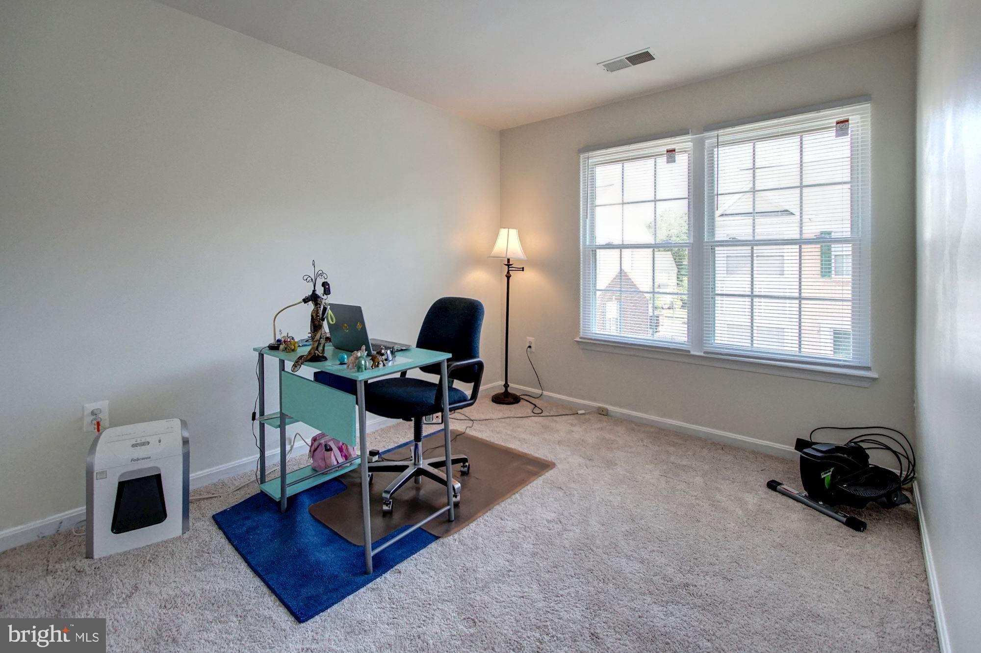 DORCHESTER - ST. CHARLES - Residential