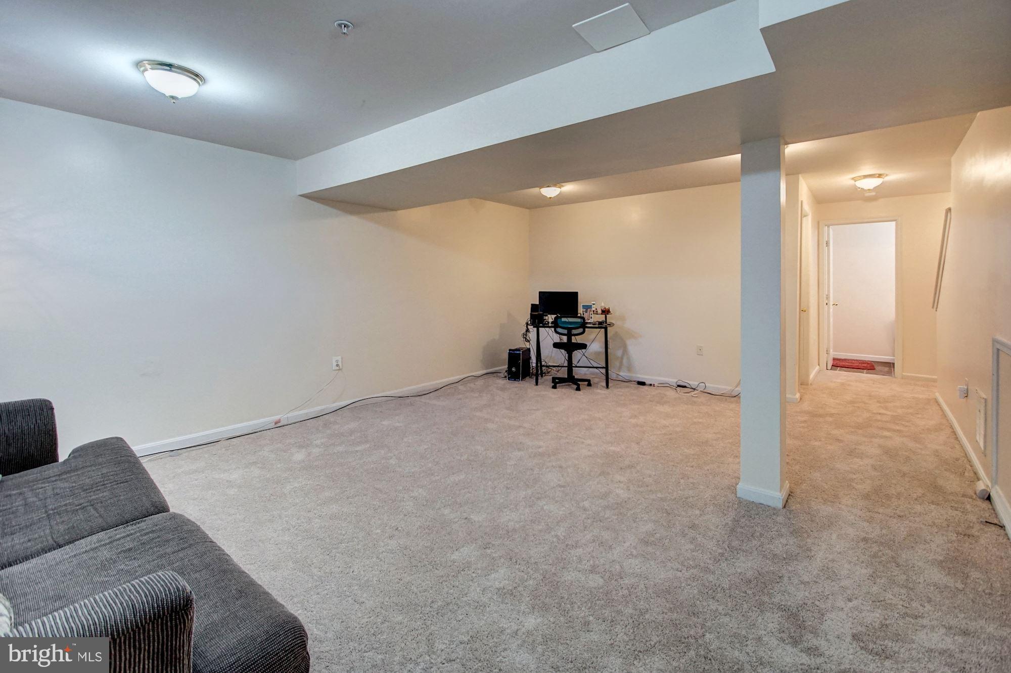 DORCHESTER - ST. CHARLES - Residential