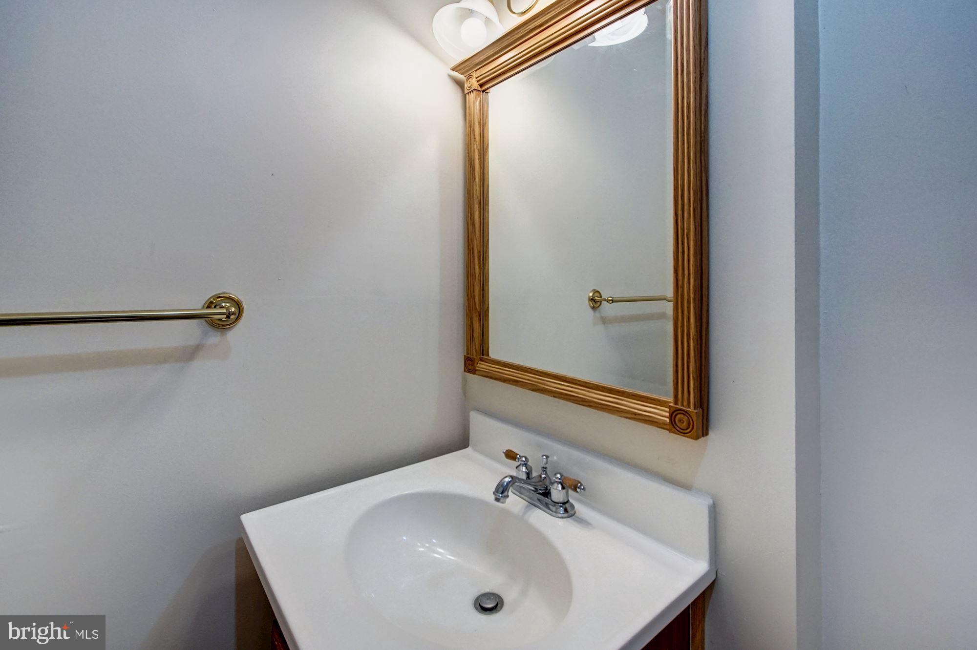 DORCHESTER - ST. CHARLES - Residential