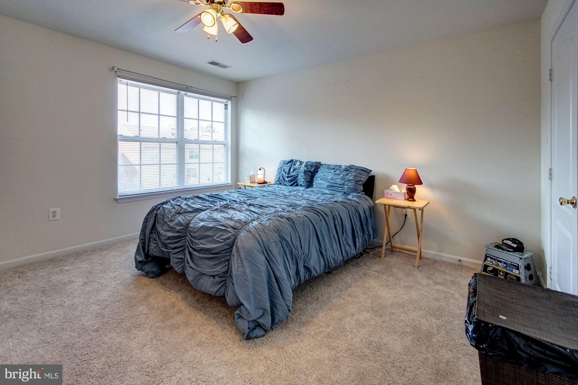 DORCHESTER - ST. CHARLES - Residential