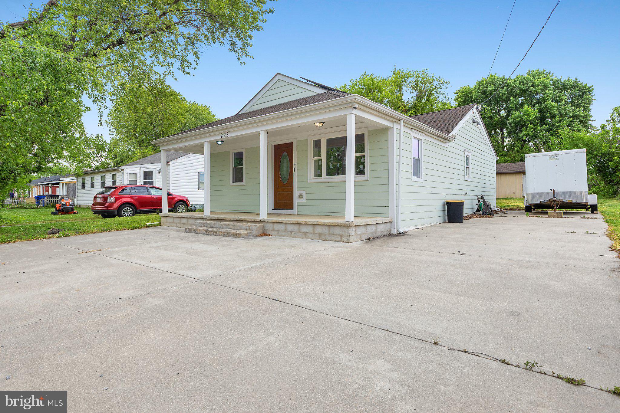 CHURCH HILL - Residential