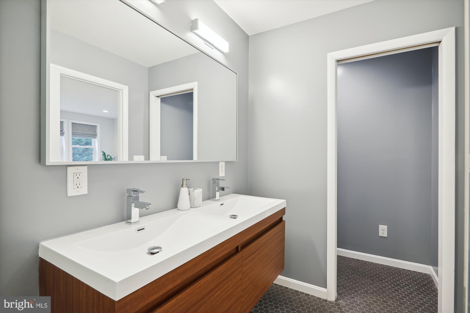 CHEVY CHASE VIEW - Residential