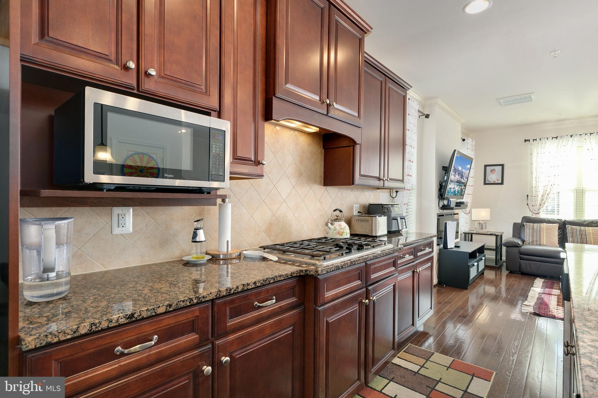 POPLAR RUN - Residential