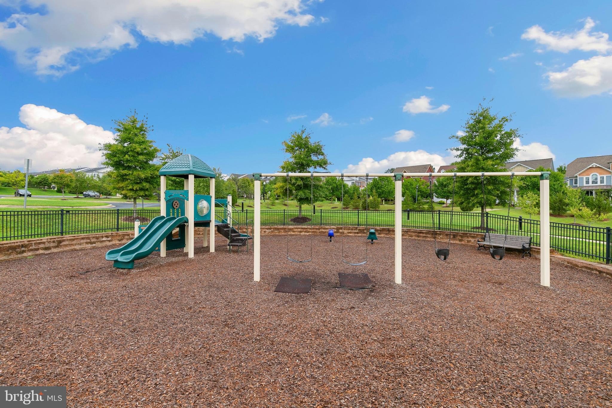 POPLAR RUN - Residential