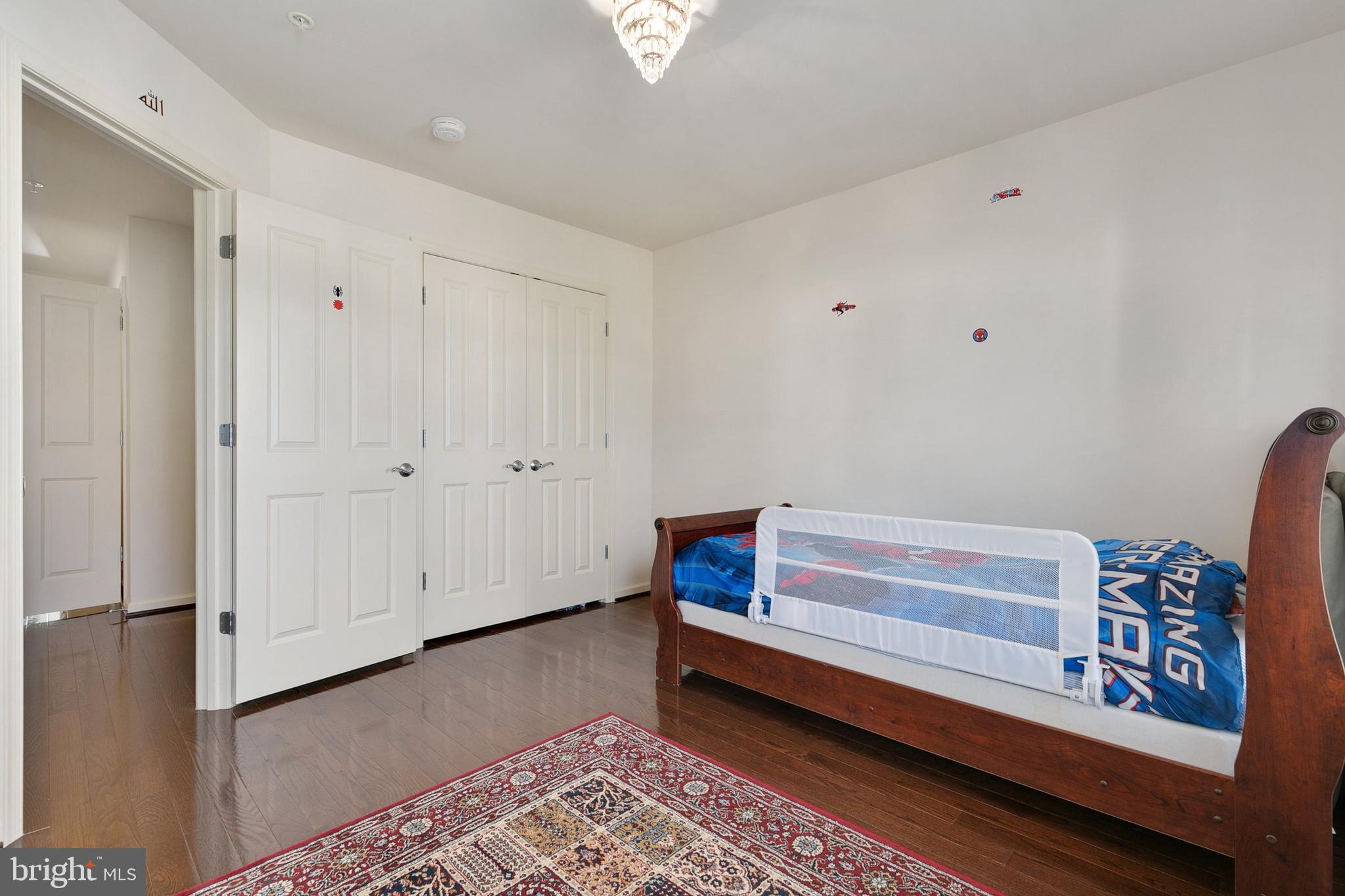 POPLAR RUN - Residential