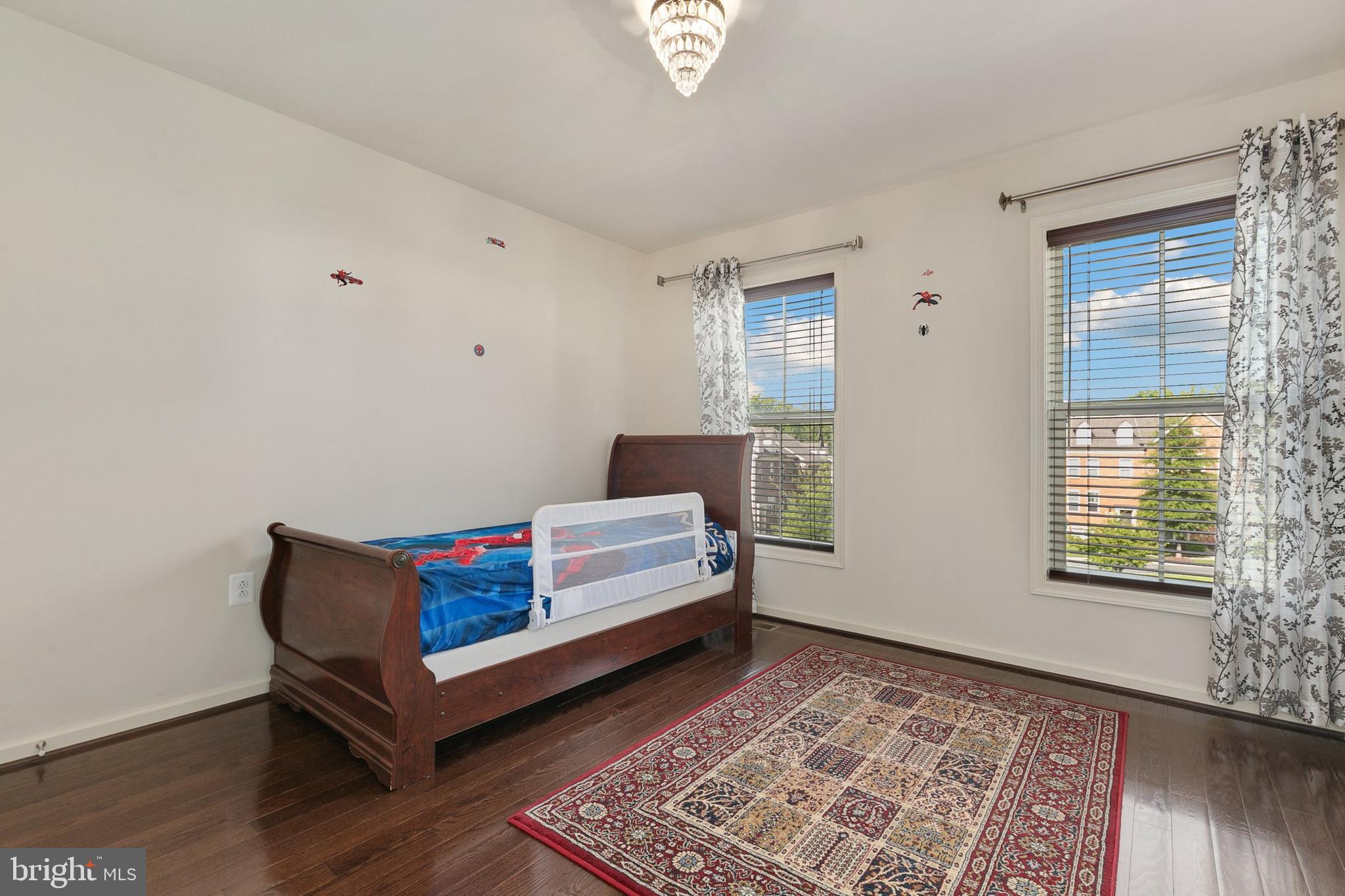 POPLAR RUN - Residential