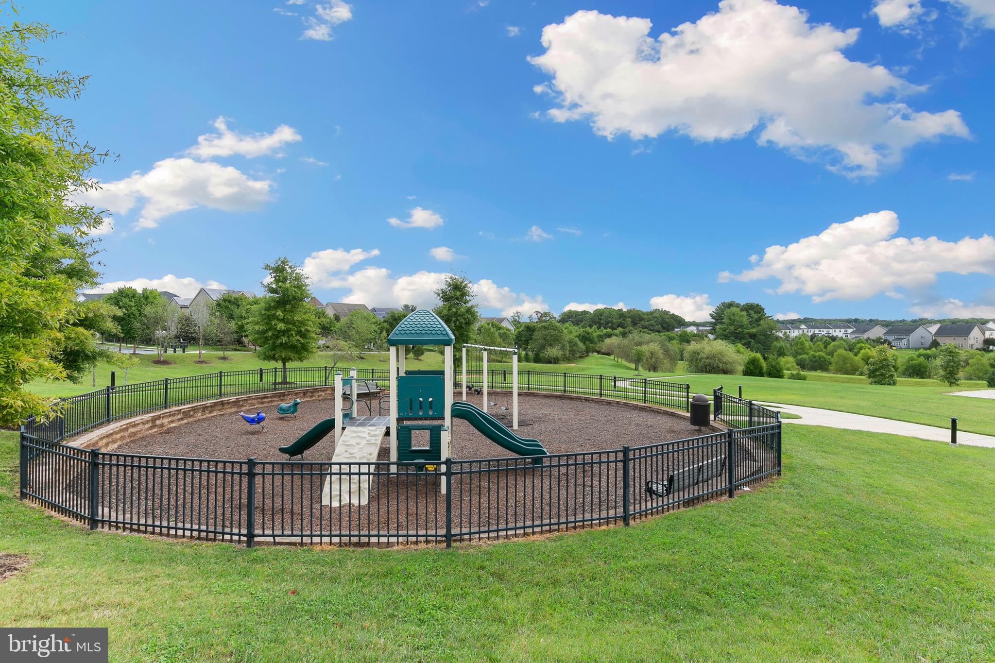 POPLAR RUN - Residential