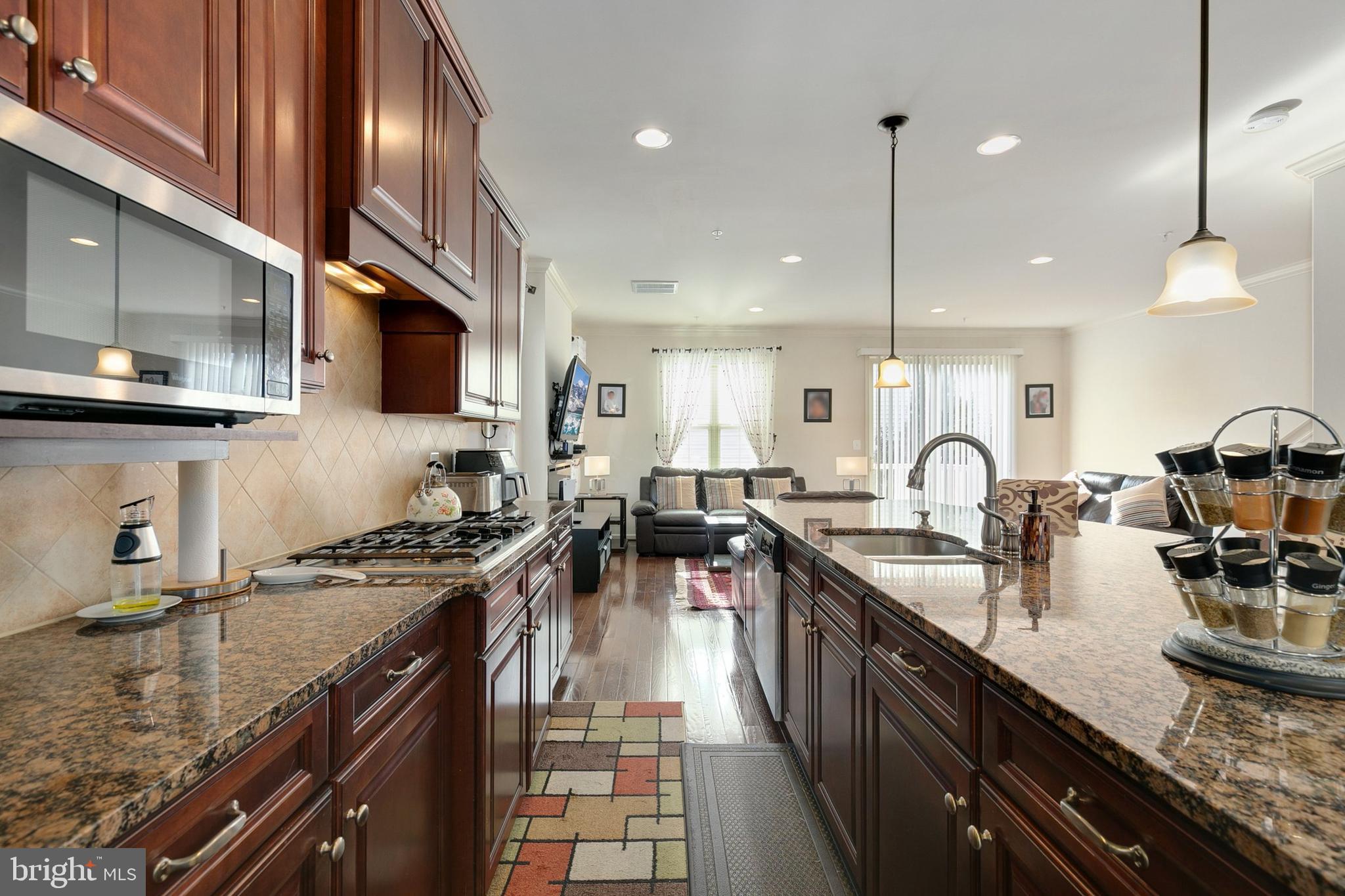 POPLAR RUN - Residential