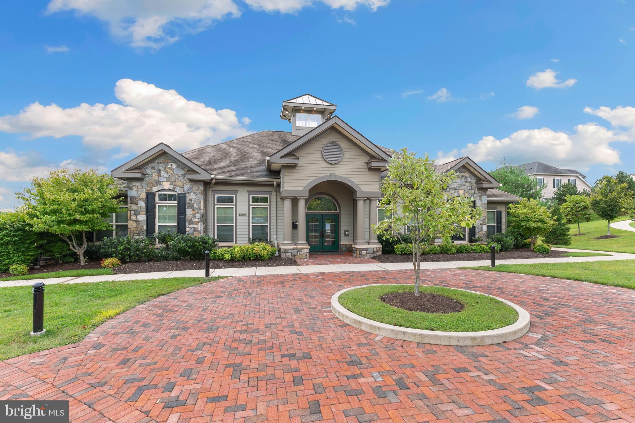 POPLAR RUN - Residential