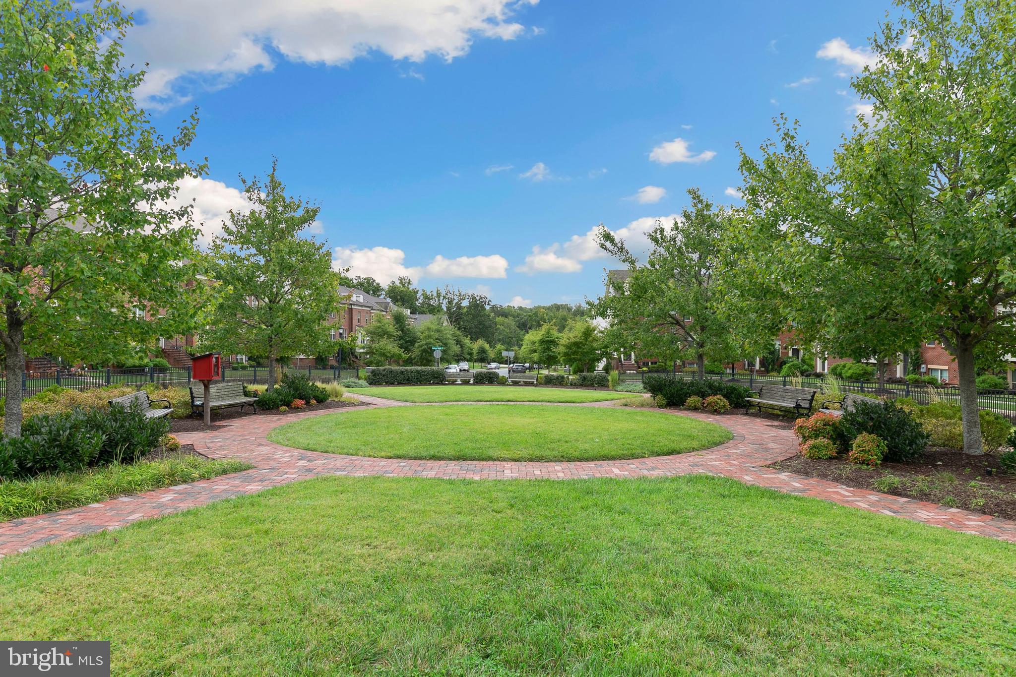 POPLAR RUN - Residential