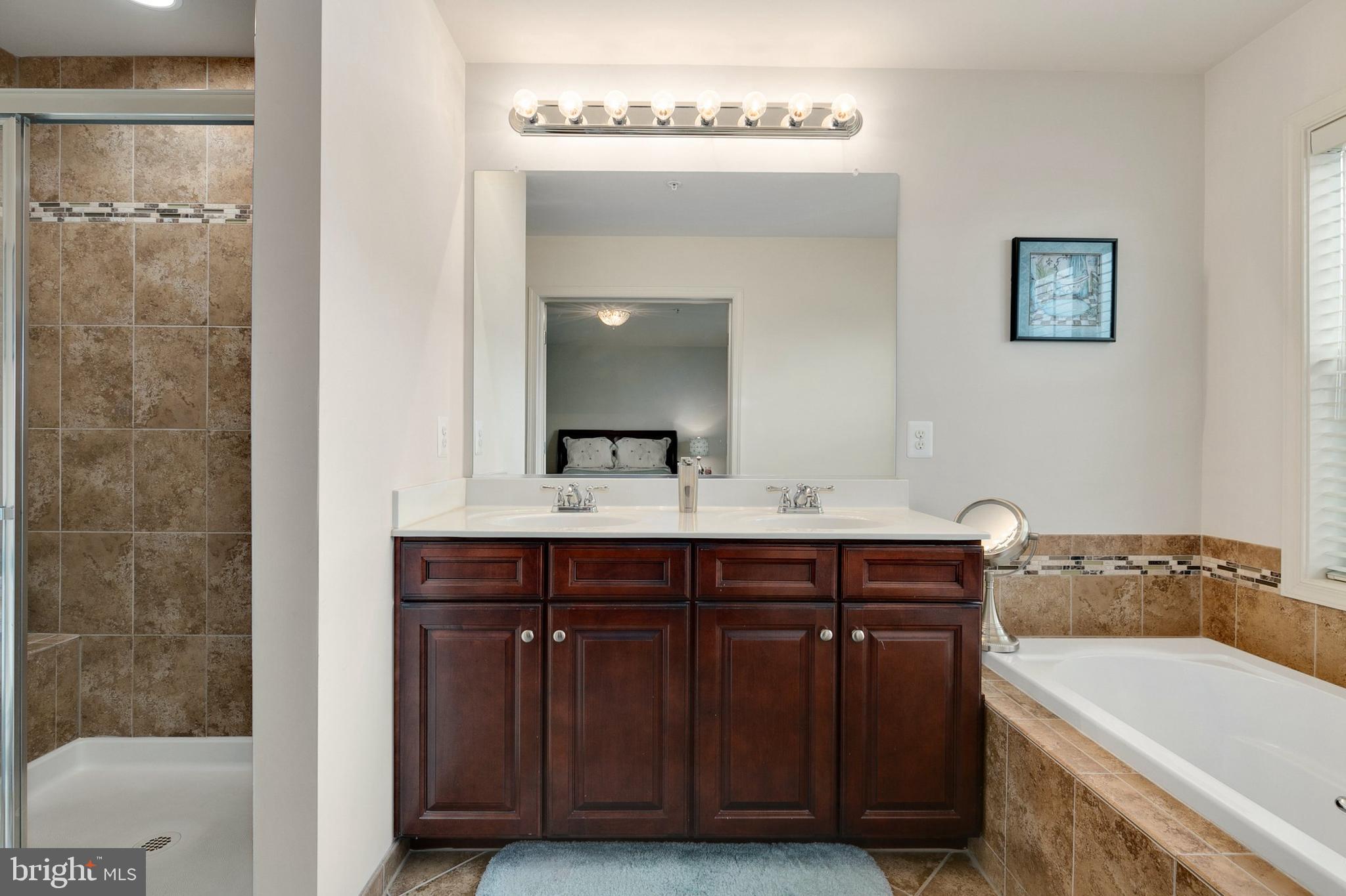 POPLAR RUN - Residential