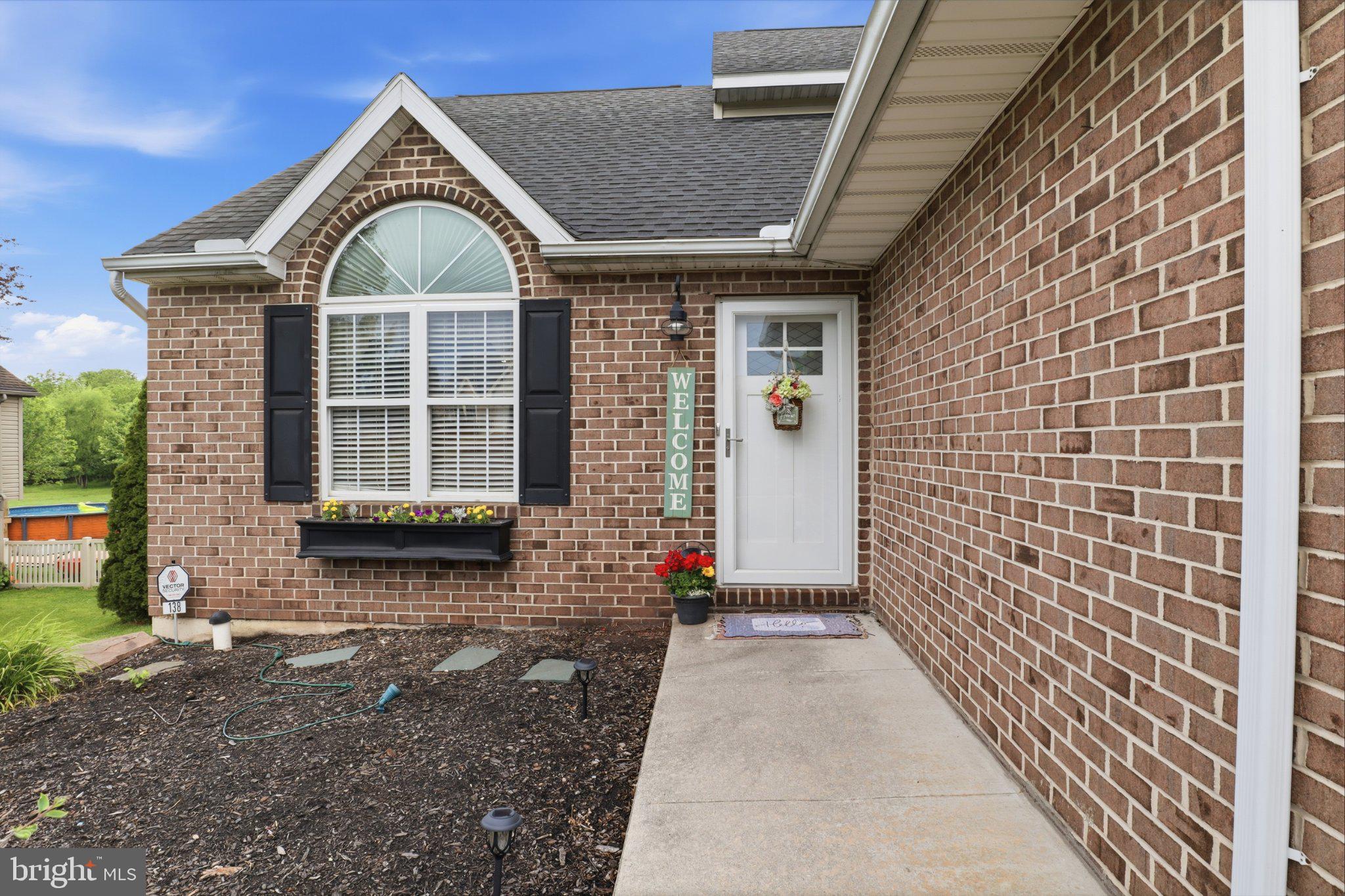 138 WINSTON DRIVE