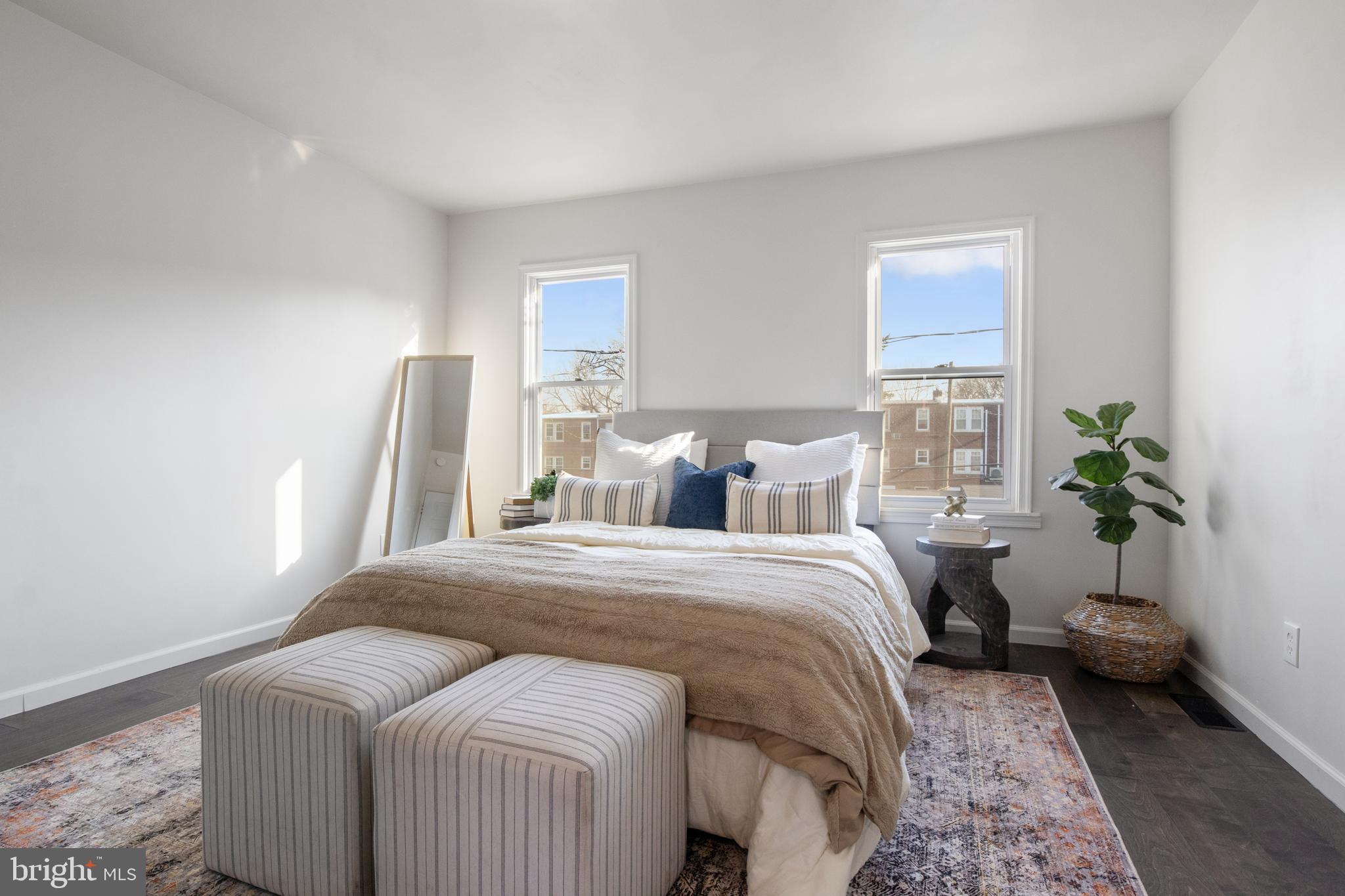 8TH WARD - Residential