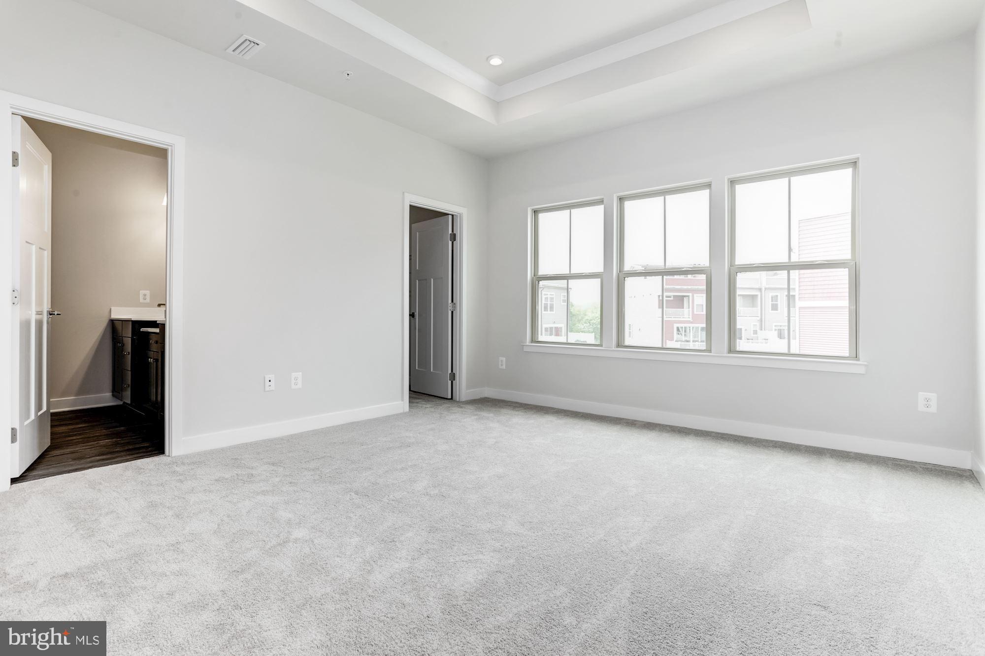 VILLAGES OF URBANA - Residential