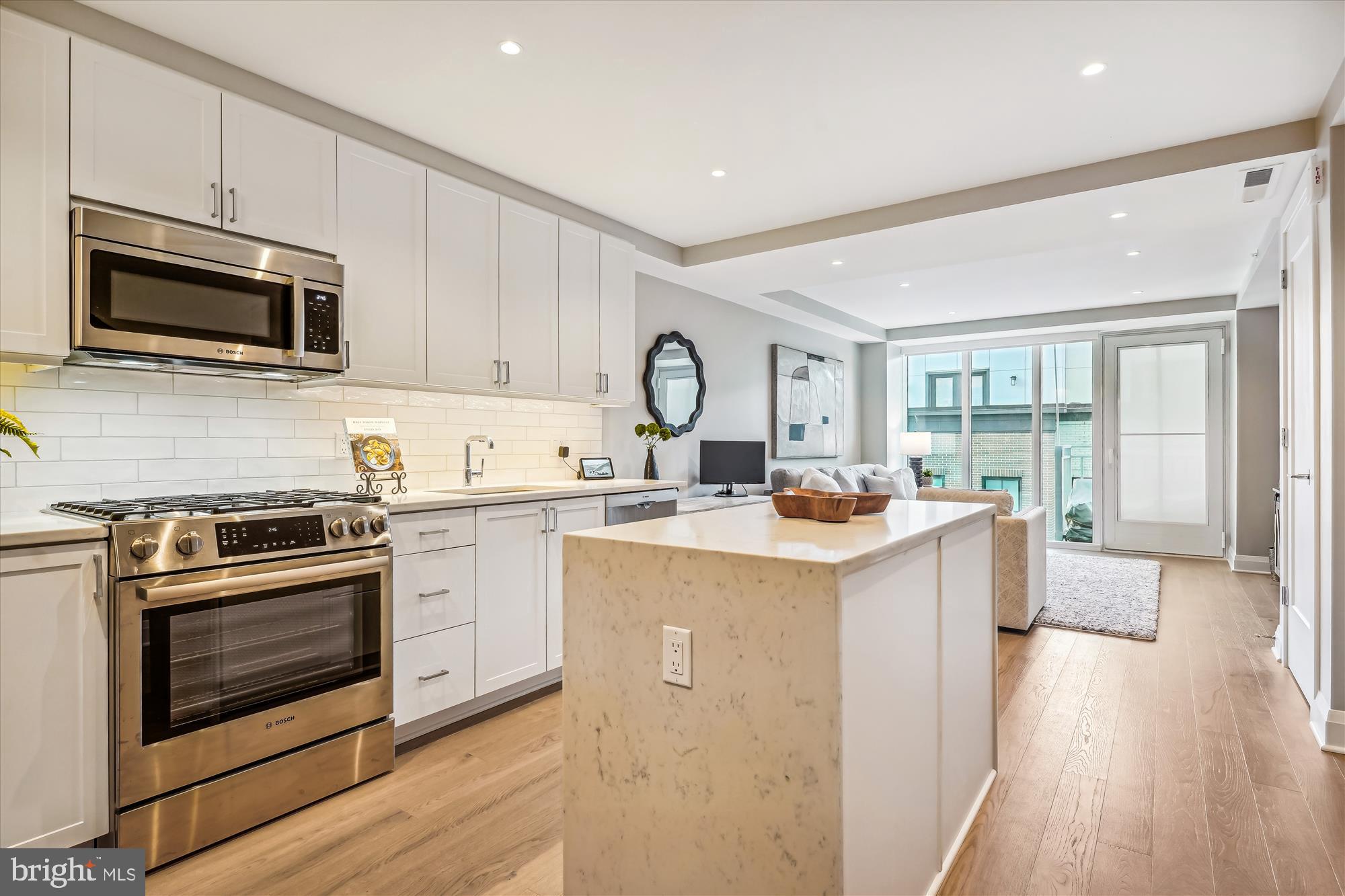 OLD TOWN NORTH - Residential