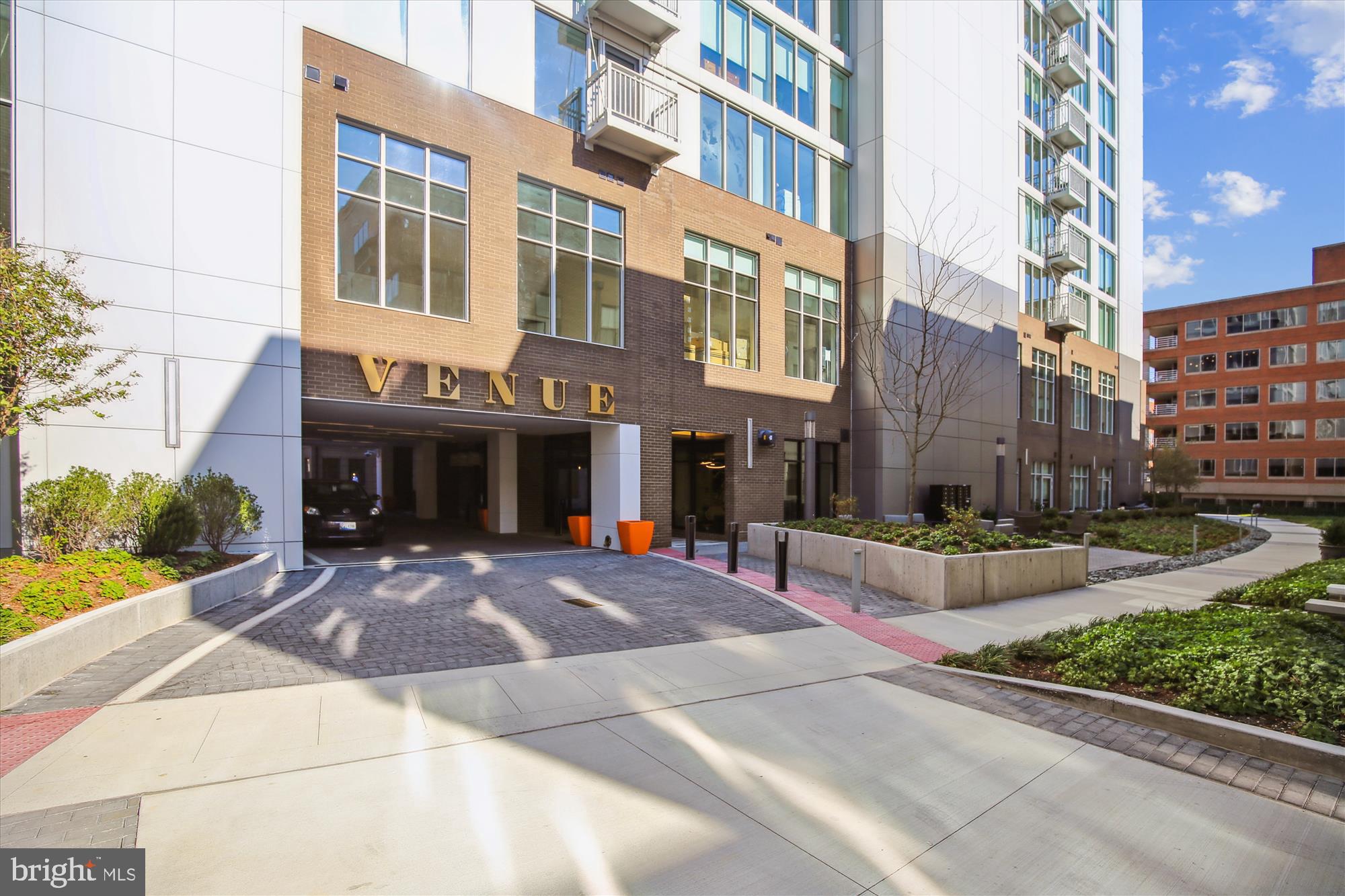 OLD TOWN NORTH - Residential