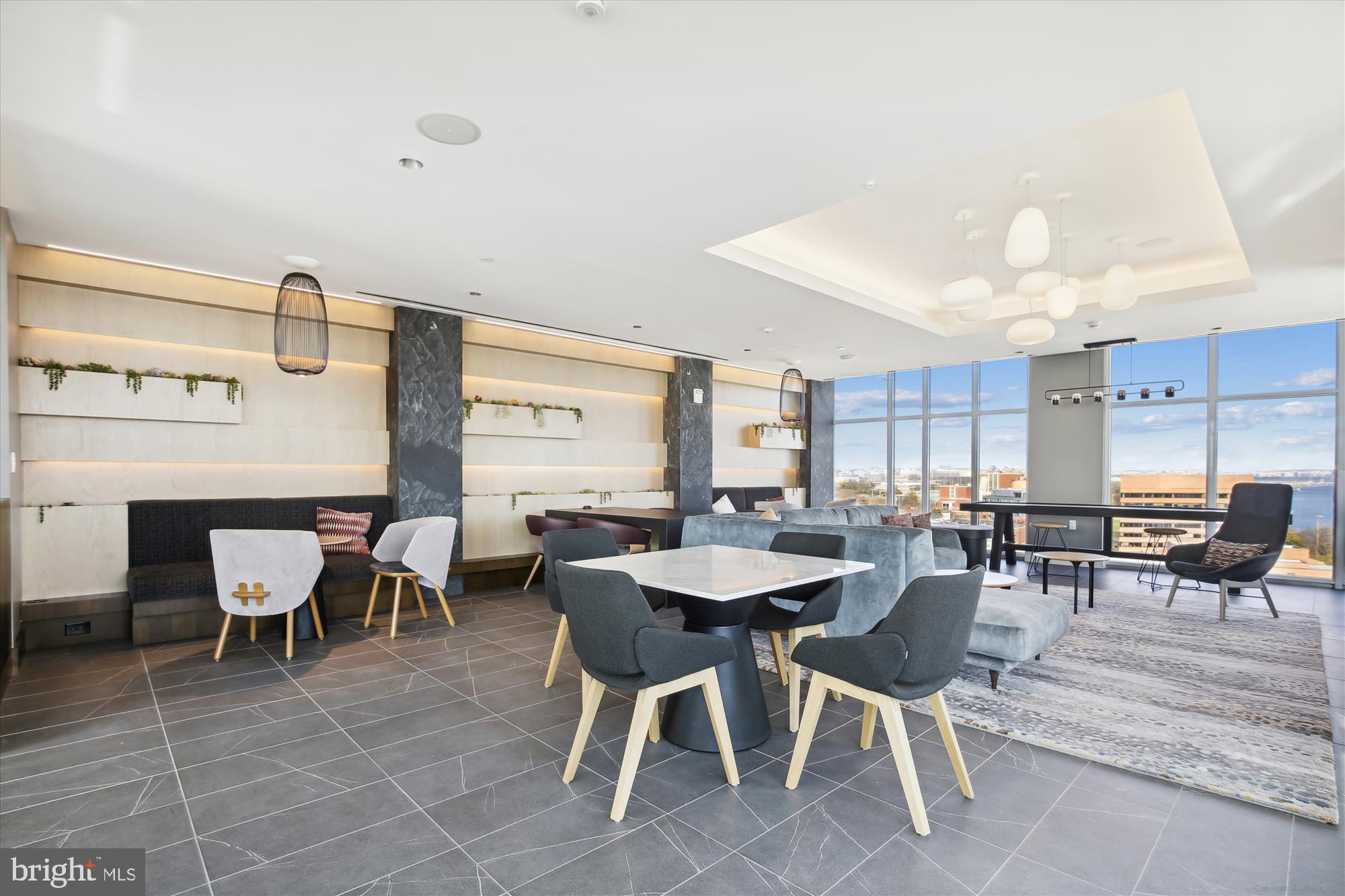 OLD TOWN NORTH - Residential