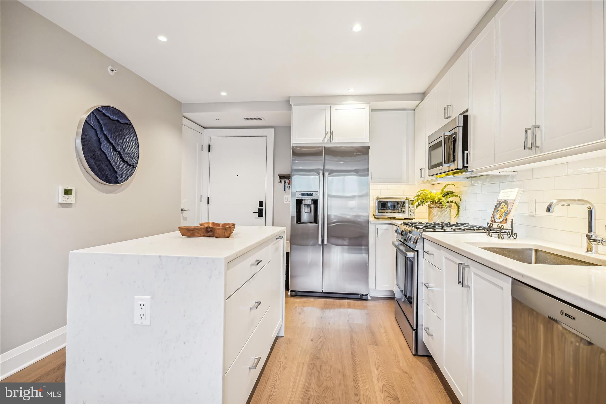 OLD TOWN NORTH - Residential