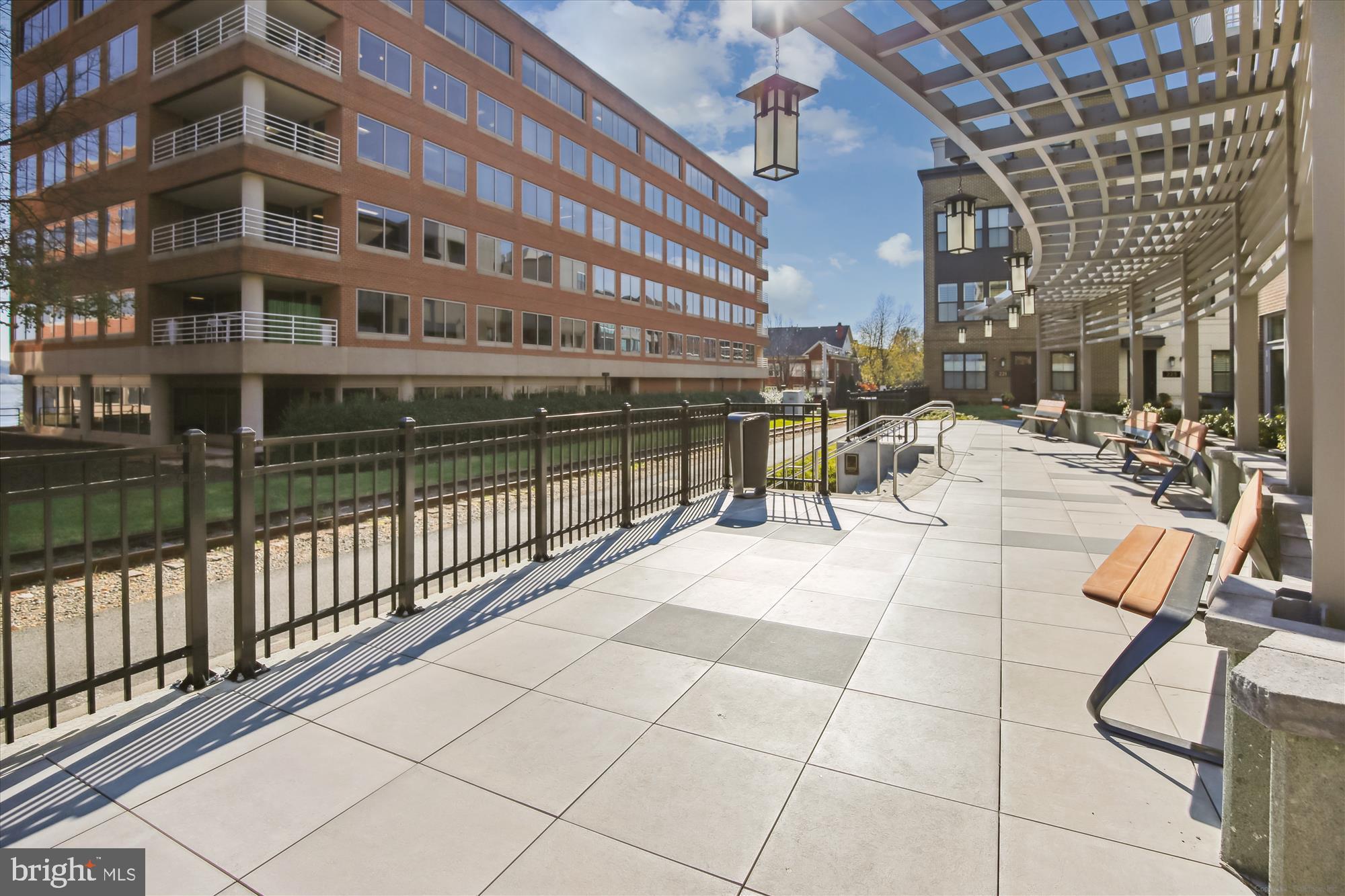 OLD TOWN NORTH - Residential