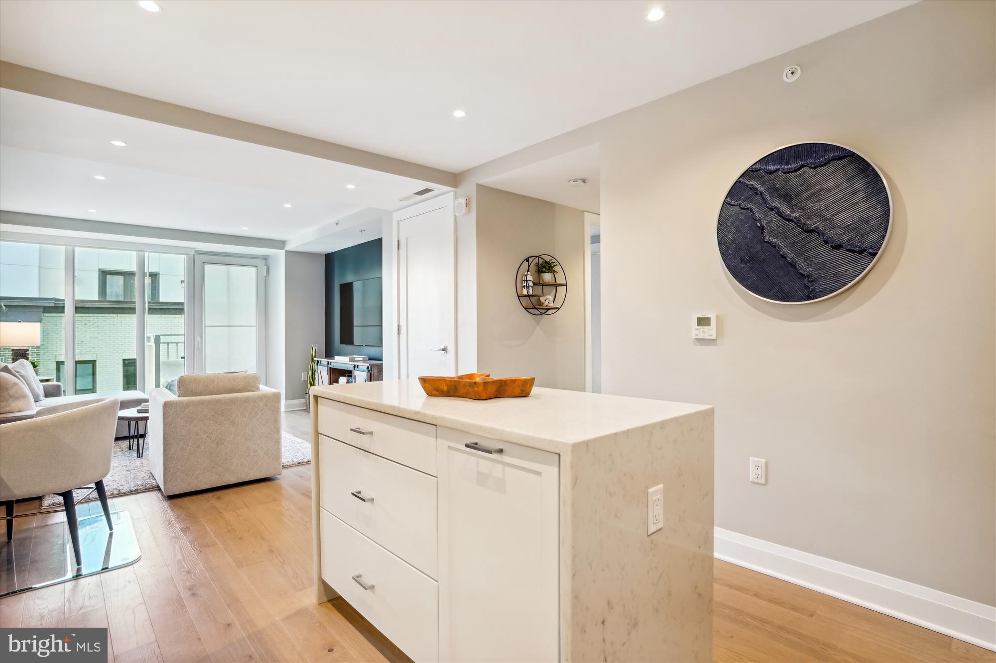 OLD TOWN NORTH - Residential