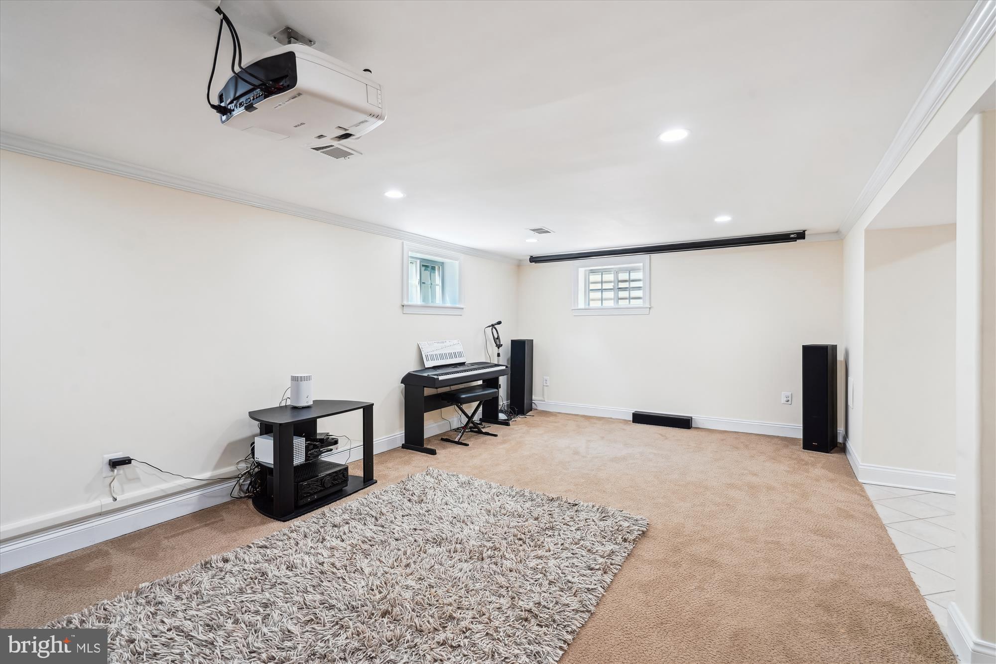 GEORGETOWN VILLAGE - Residential