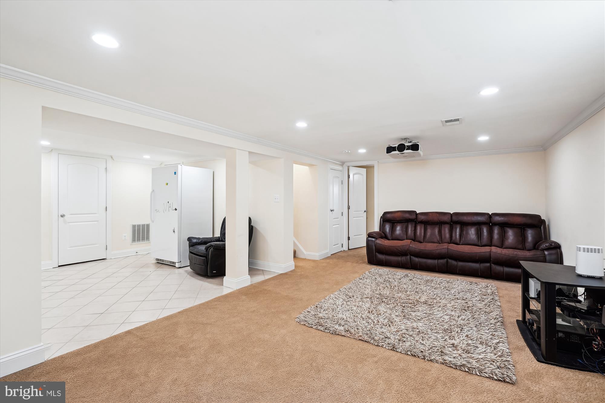 GEORGETOWN VILLAGE - Residential