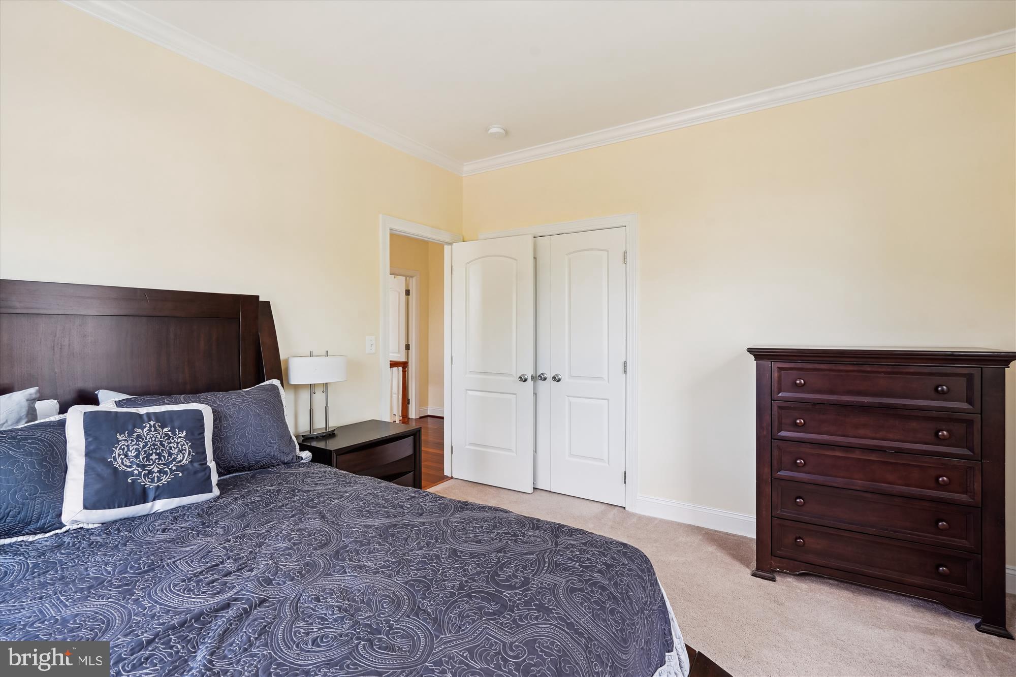 GEORGETOWN VILLAGE - Residential