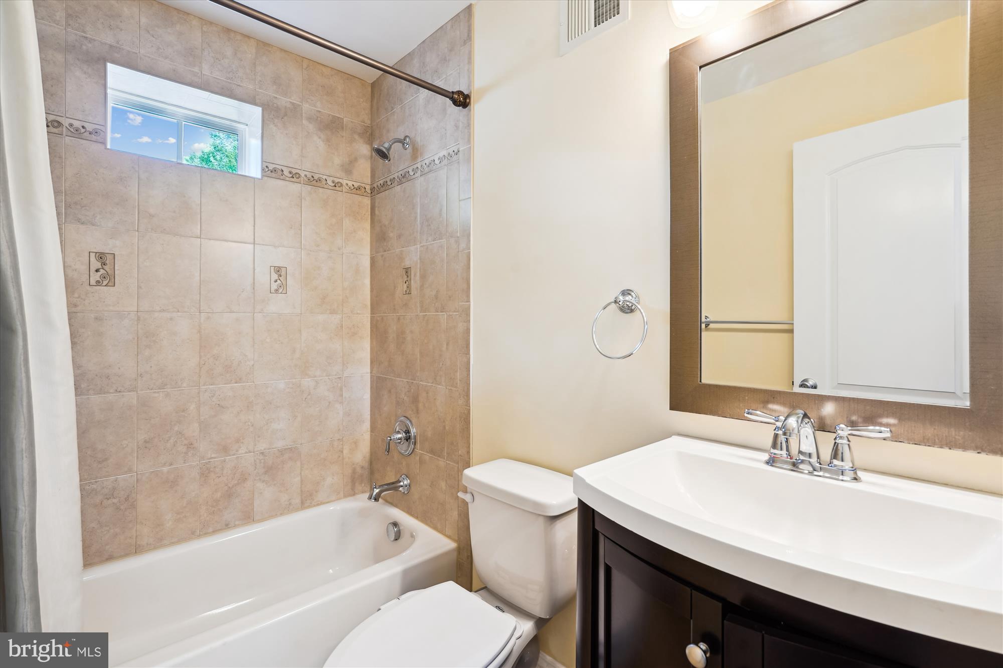 GEORGETOWN VILLAGE - Residential