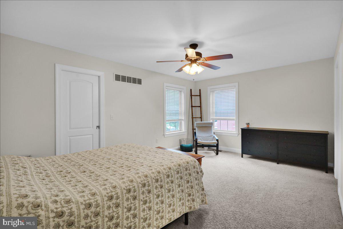 IRON VALLEY ESTATES - Residential