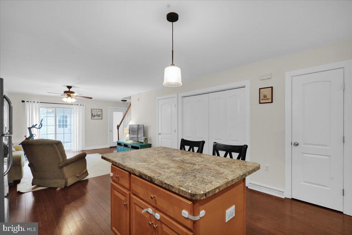 IRON VALLEY ESTATES - Residential