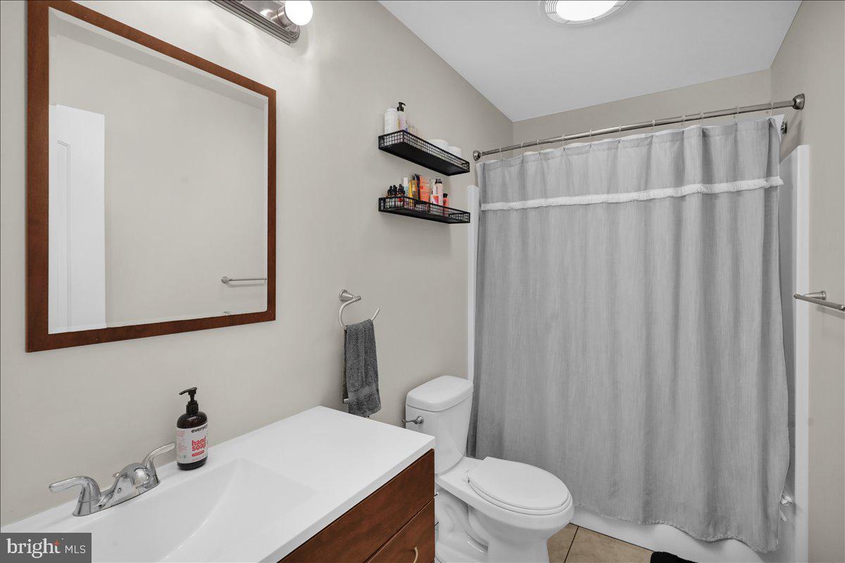 IRON VALLEY ESTATES - Residential