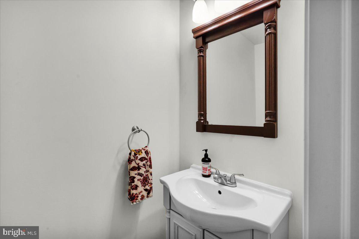 IRON VALLEY ESTATES - Residential