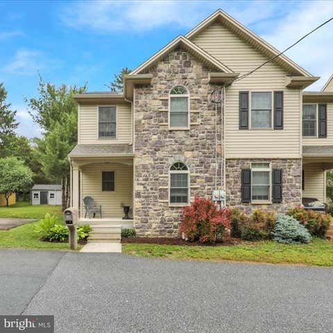 Townhouse For Sale - 368 Granite Street<br/> LEBANON, PA 17042