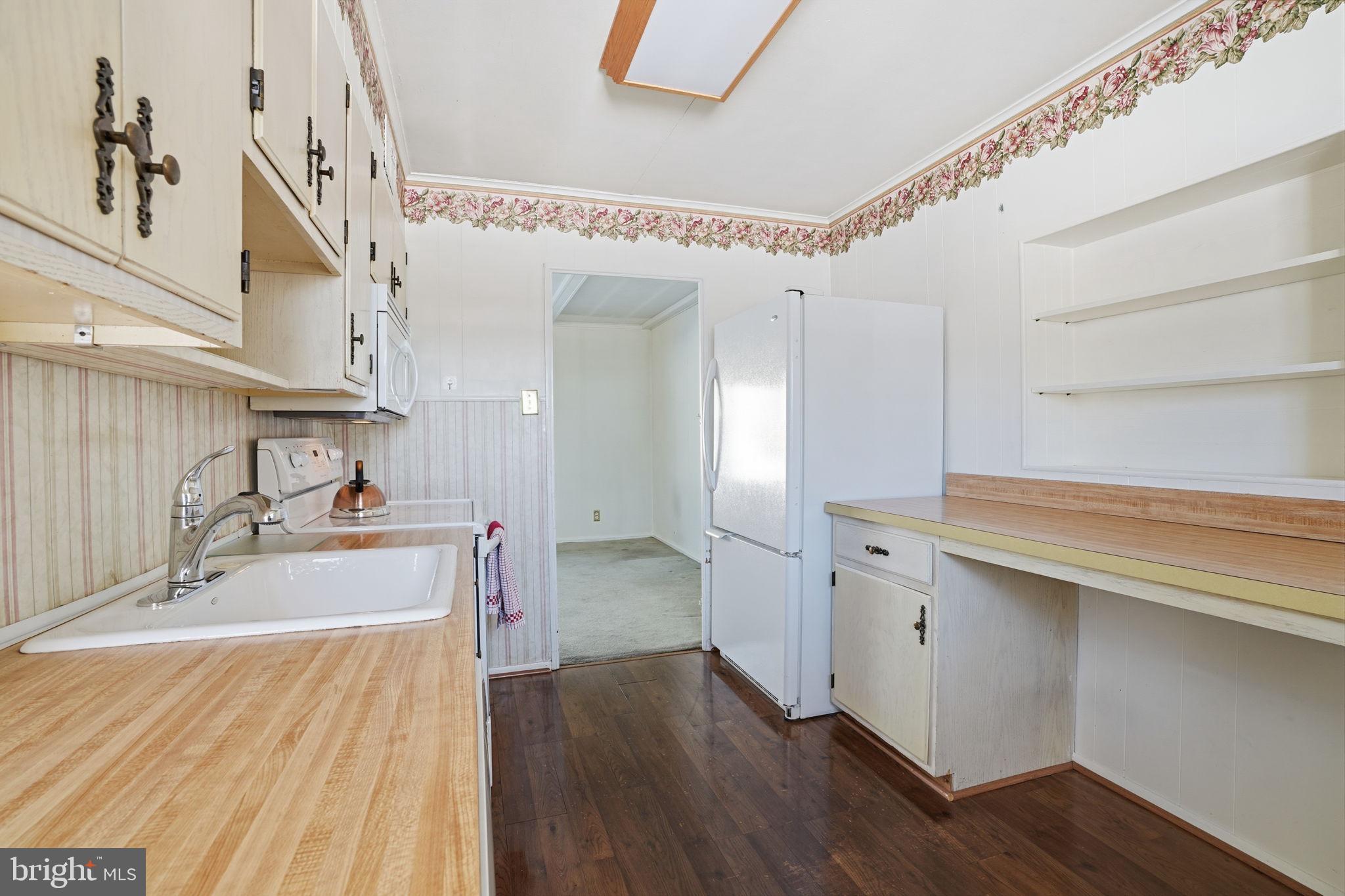 FAIRLESS HILLS - Residential