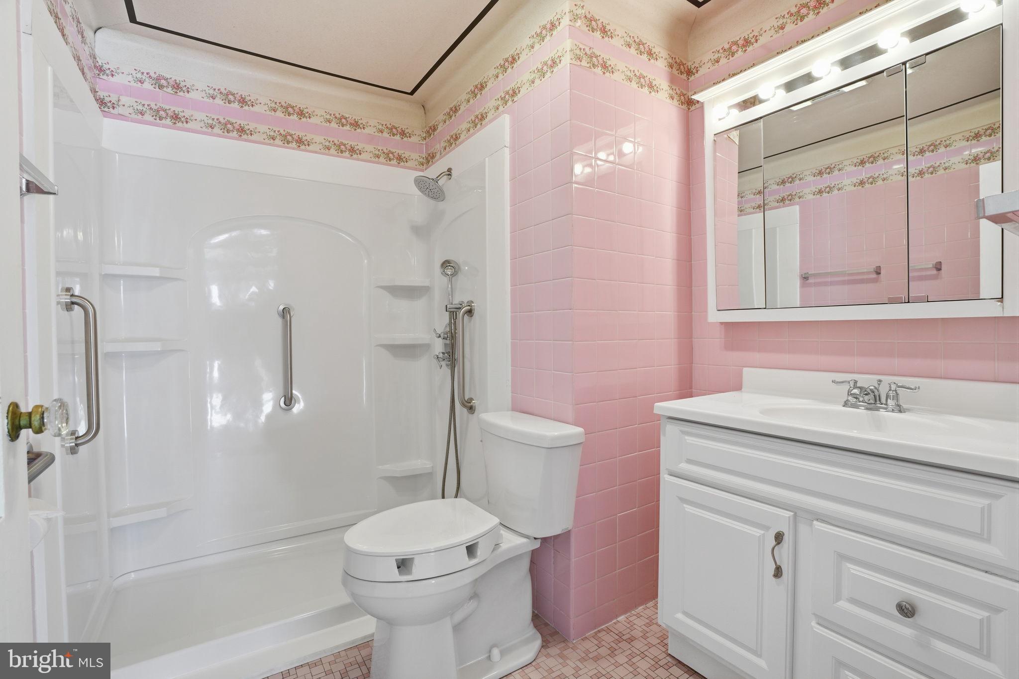 FAIRLESS HILLS - Residential