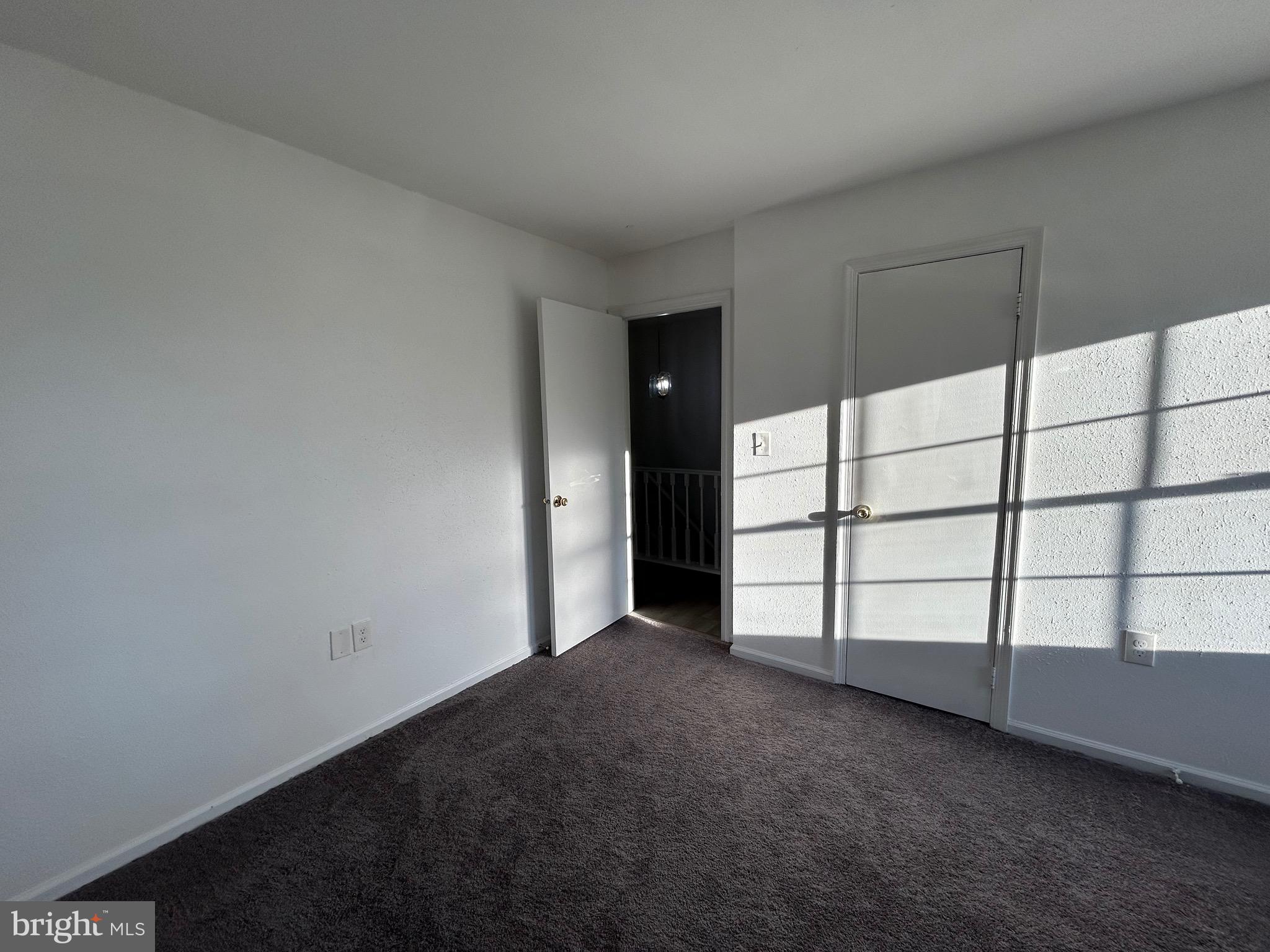 MOUNTAIN VIEW - Residential