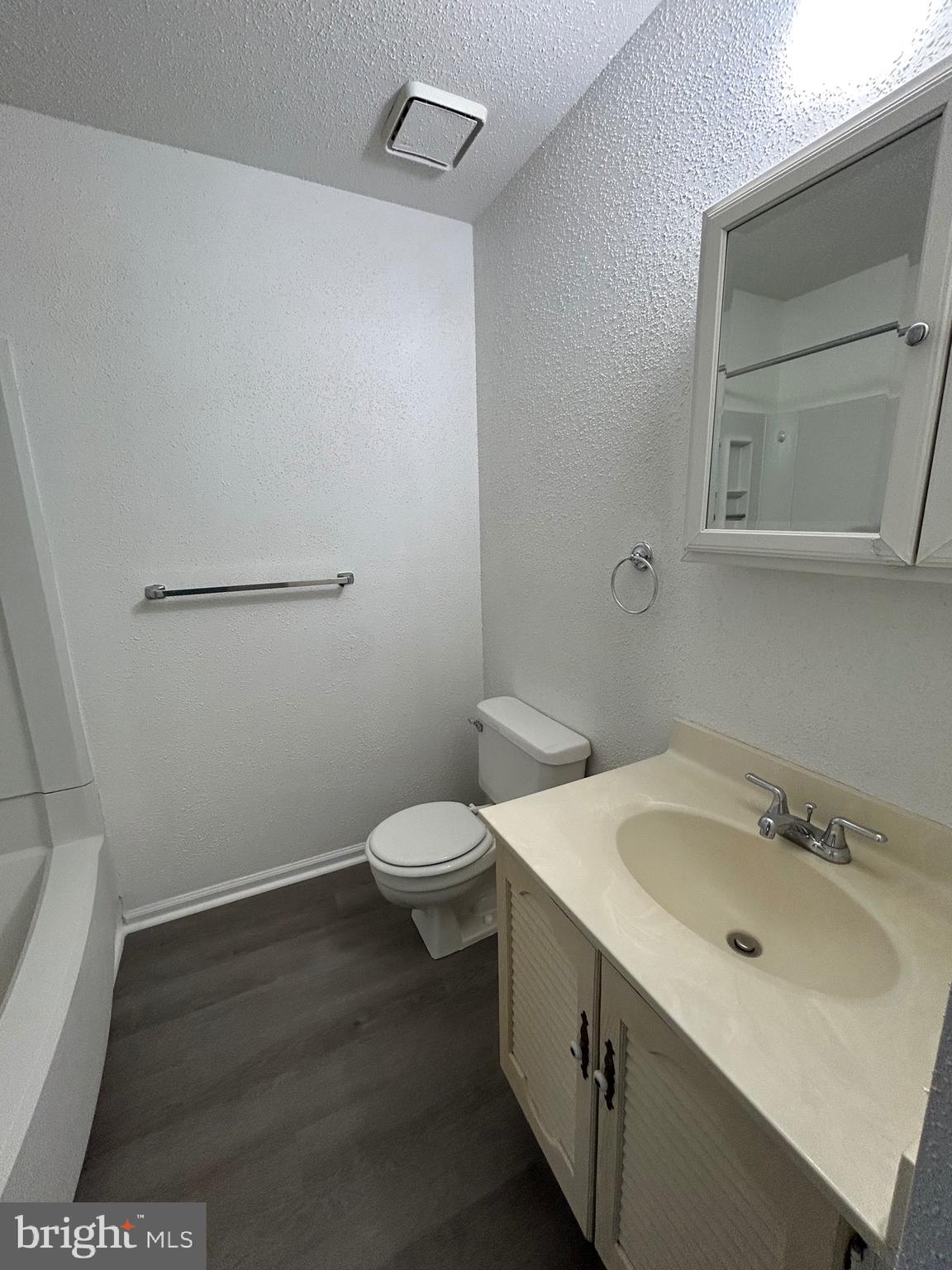 MOUNTAIN VIEW - Residential