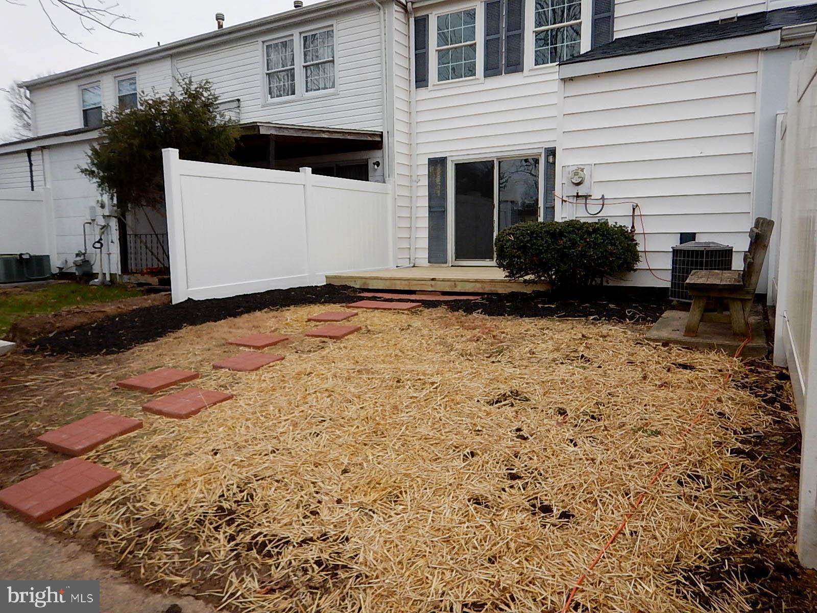 RUMSEY ISLAND - Residential