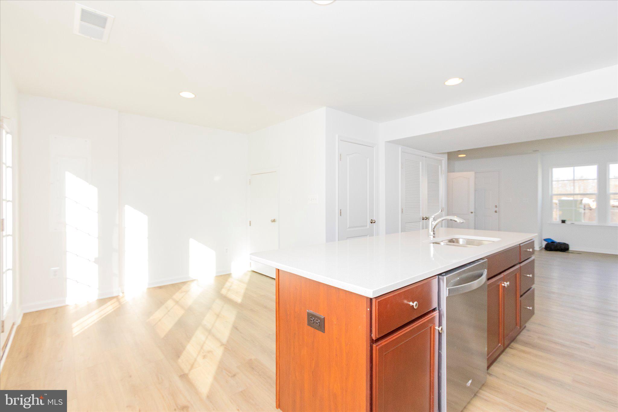 HUNTFIELD - Residential