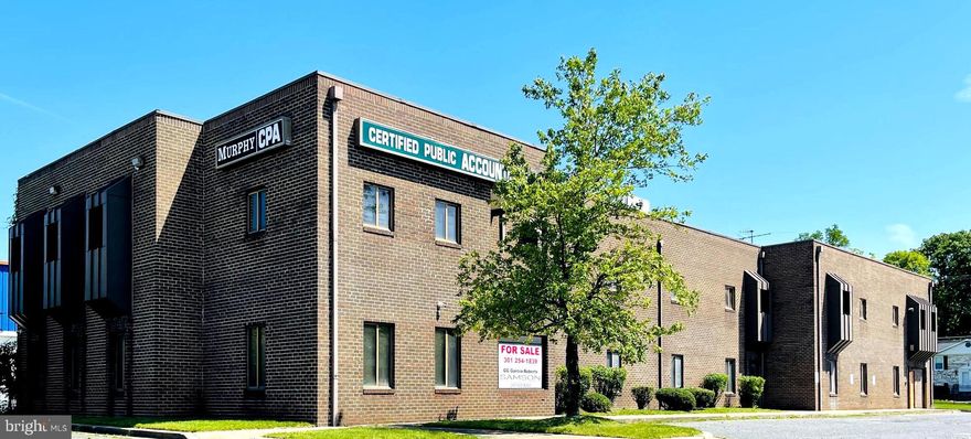 Commercial Office building  12,928 sf  with two floors that can  be used for various businesses.  Excellent visibility  and exposure  for any business  with traffic from  from   Route5 / Branch Ave/Clinton MD.
Two Reception areas,  two large offices  and conference area a Total of 34   separate  offices spaces.  including a kitchenette .   Upstairs  has doors where it can be  completely sectioned off  as a separate unit(s).  Great space to have your business  and  opportunity for additional income subleasing  office  space.  Many possibilities.