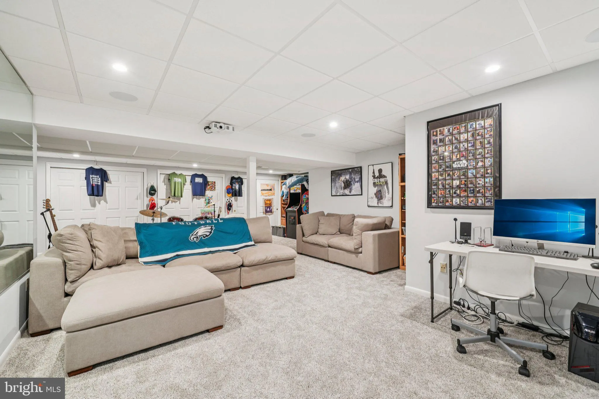 Thornton, Pennsylvania 19373, United States, 4 Bedrooms Bedrooms, ,4 BathroomsBathrooms,Residential,Active,173989