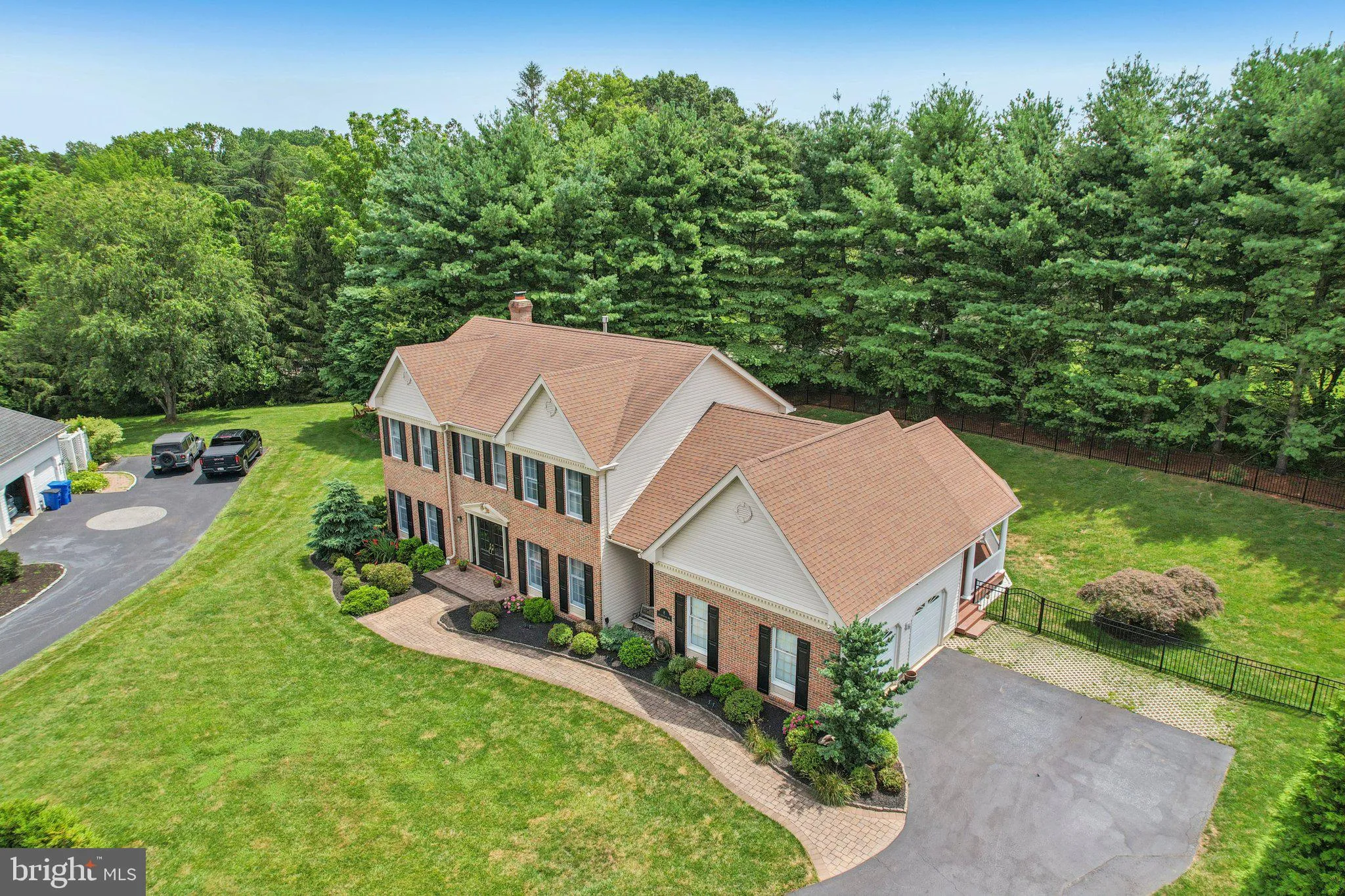 Thornton, Pennsylvania 19373, United States, 4 Bedrooms Bedrooms, ,4 BathroomsBathrooms,Residential,Active,173989