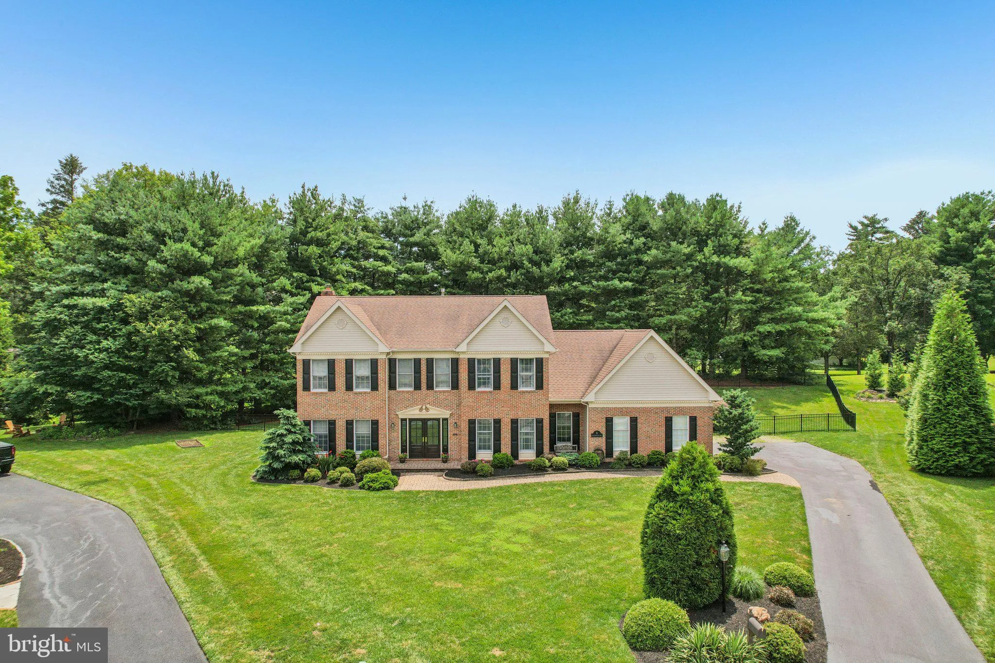 Thornton, Pennsylvania 19373, United States, 4 Bedrooms Bedrooms, ,4 BathroomsBathrooms,Residential,Active,173989