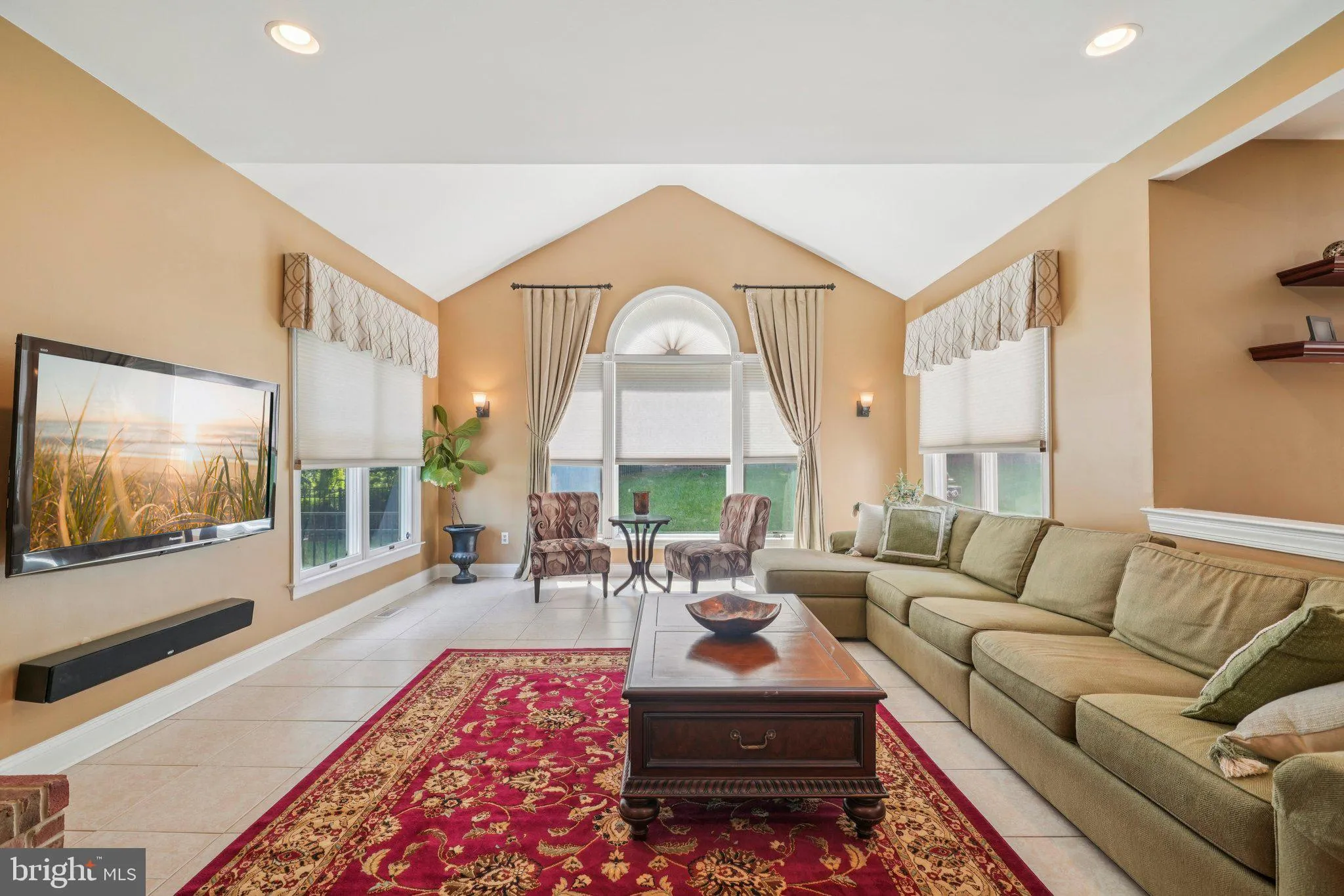 Thornton, Pennsylvania 19373, United States, 4 Bedrooms Bedrooms, ,4 BathroomsBathrooms,Residential,Active,173989