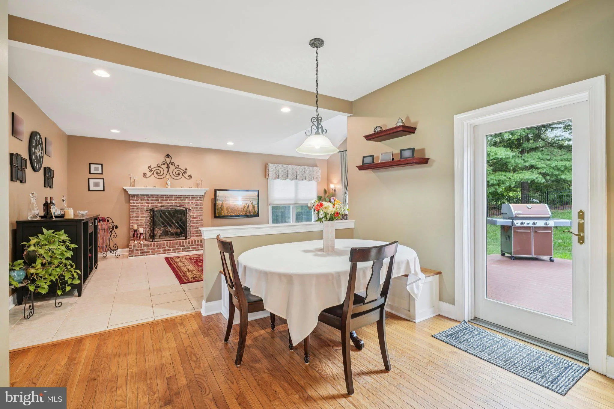 Thornton, Pennsylvania 19373, United States, 4 Bedrooms Bedrooms, ,4 BathroomsBathrooms,Residential,Active,173989