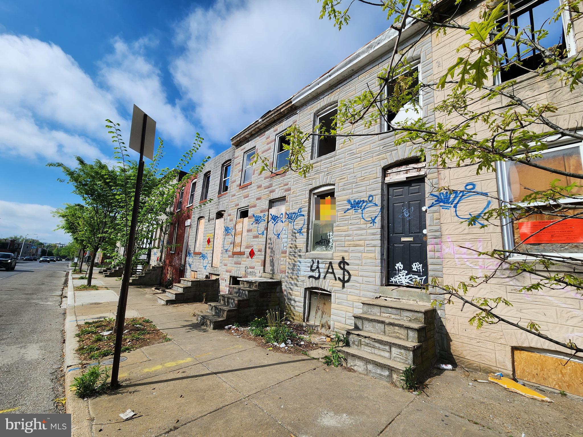 302 S FULTON AVENUE
